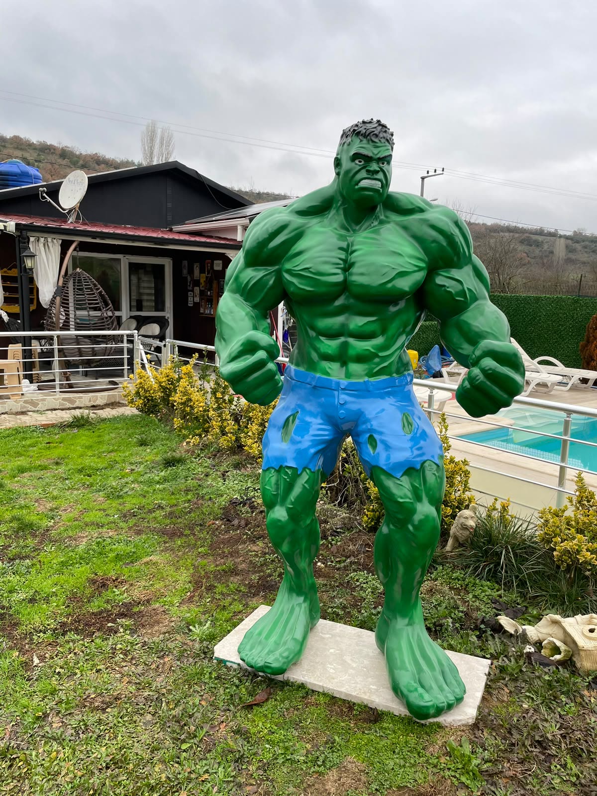 Hulk heykeli